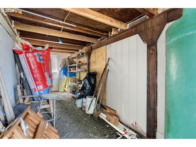 2455 OSBORN CUTOFF Rd, Mosier, OR 97040