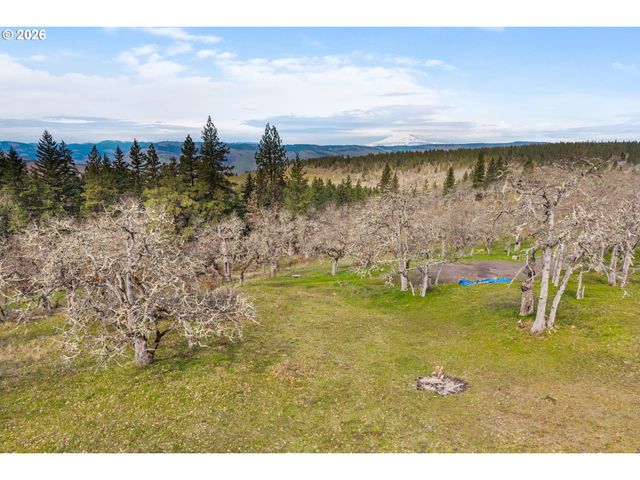 2455 OSBORN CUTOFF Rd, Mosier, OR 97040