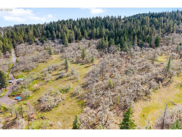 2455 OSBORN CUTOFF Rd, Mosier, OR 97040
