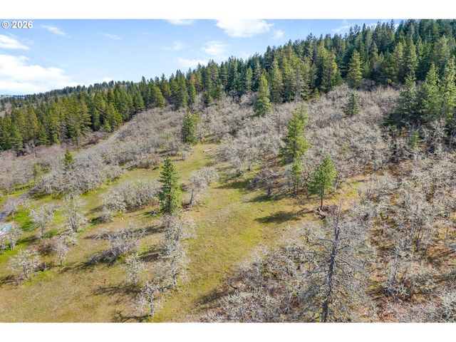 2455 OSBORN CUTOFF Rd, Mosier, OR 97040