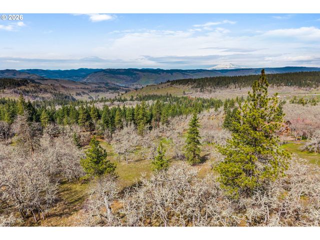2455 OSBORN CUTOFF Rd, Mosier, OR 97040