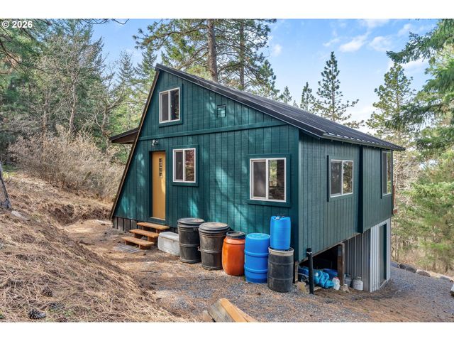 2455 OSBORN CUTOFF Rd, Mosier, OR 97040