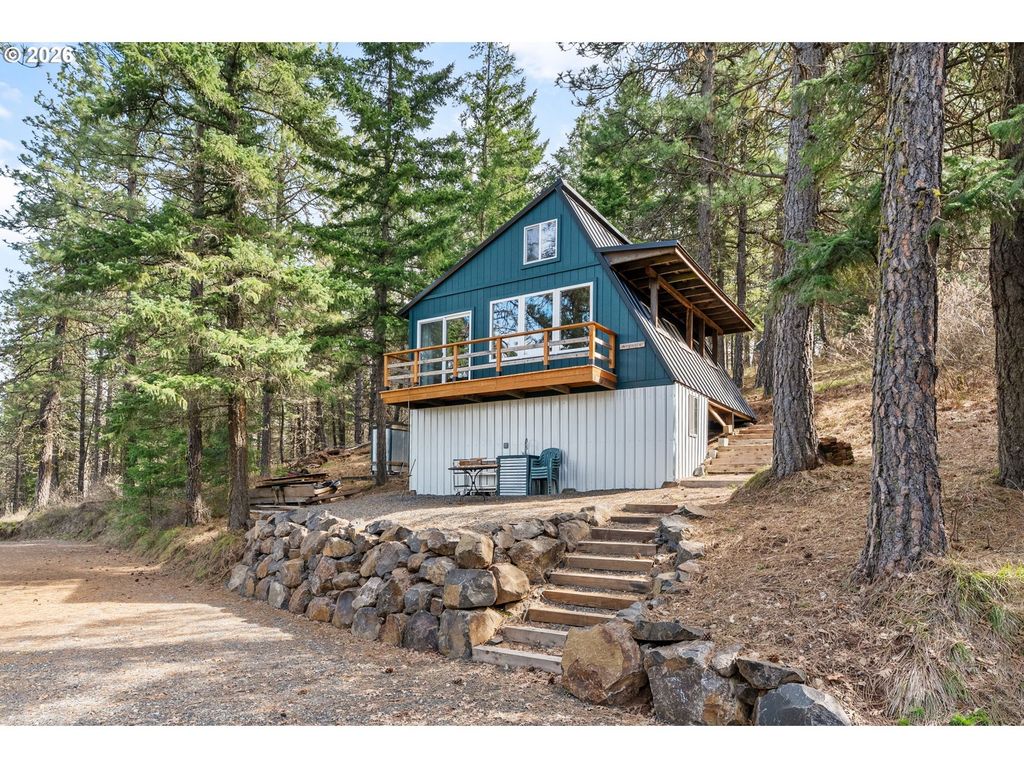 2455 OSBORN CUTOFF Rd, Mosier, OR 97040