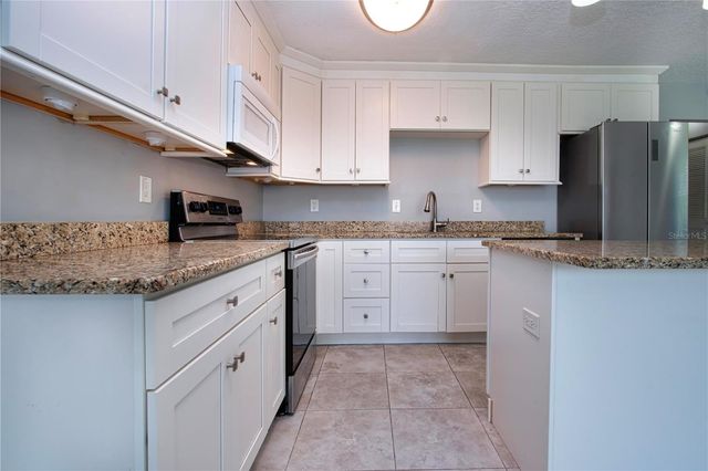 301 ANDOVER PLACE S 170, Sun City Center, FL 33573