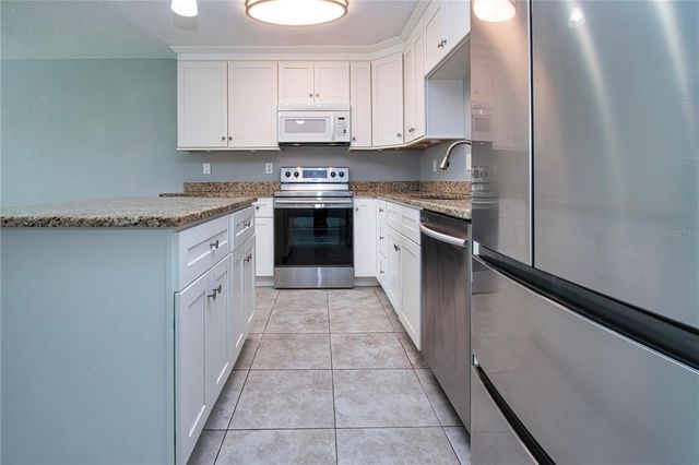 301 ANDOVER PLACE S 170, Sun City Center, FL 33573