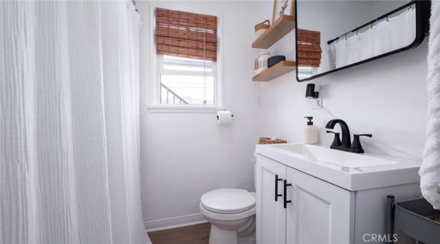 8812 Ramsgate Avenue, Los Angeles, CA 90045