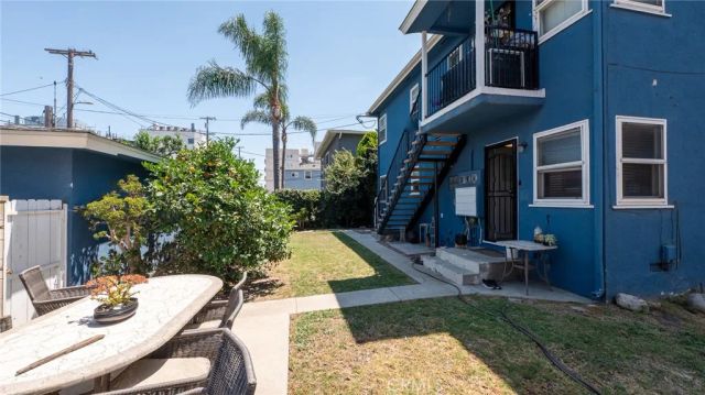 8812 Ramsgate Avenue, Los Angeles, CA 90045