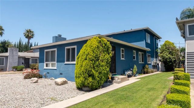 8812 Ramsgate Avenue, Los Angeles, CA 90045