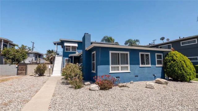 8812 Ramsgate Avenue, Los Angeles, CA 90045
