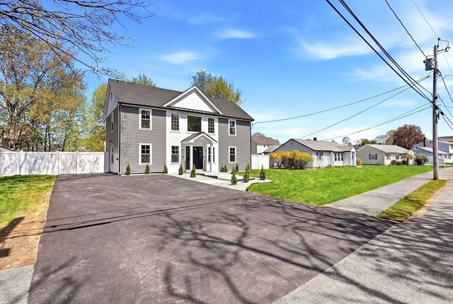 8 Boyd Rd, Woburn, MA 01801