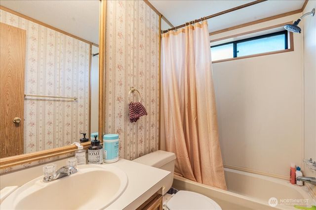 300 SW 7th Avenue #302, Battle Ground, WA 98604