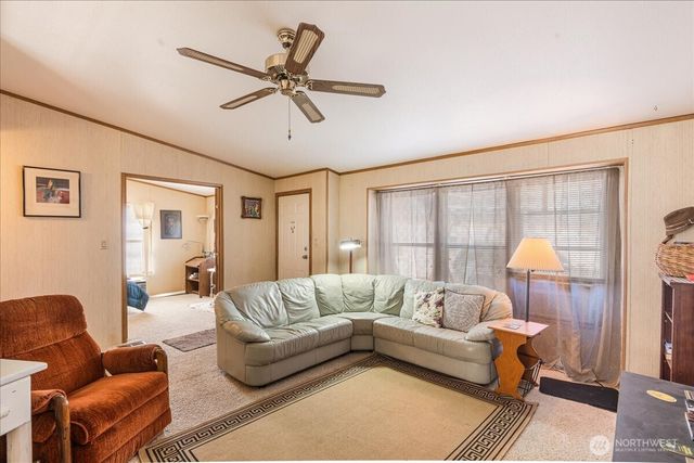 300 SW 7th Avenue #302, Battle Ground, WA 98604