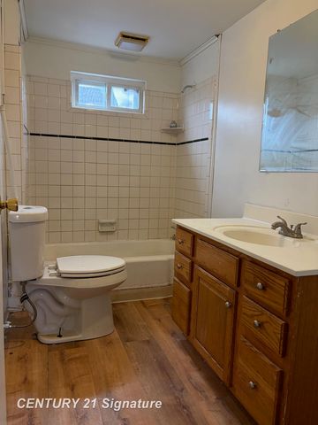 927 N Porter Street, Saginaw, MI 48602