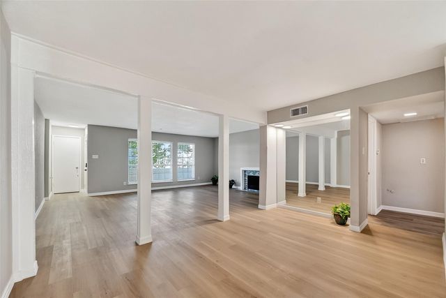 781 Country Place Drive 2054, Houston, TX 77079