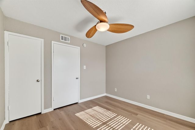 781 Country Place Drive 2054, Houston, TX 77079