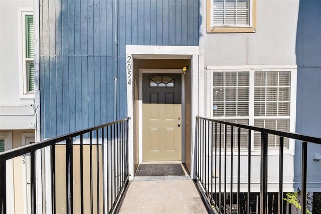 781 Country Place Drive 2054, Houston, TX 77079