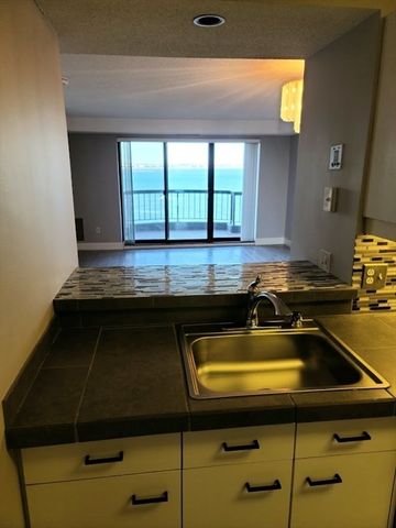 3 Seal Harbor Rd 634, Winthrop, MA 02152