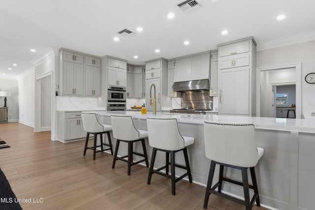 308 Italian Isle Road, Gautier, MS 39553