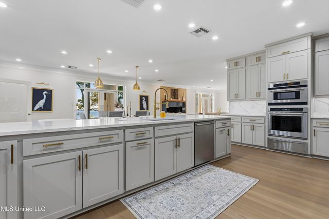 308 Italian Isle Road, Gautier, MS 39553