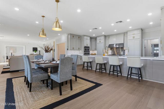 308 Italian Isle Road, Gautier, MS 39553