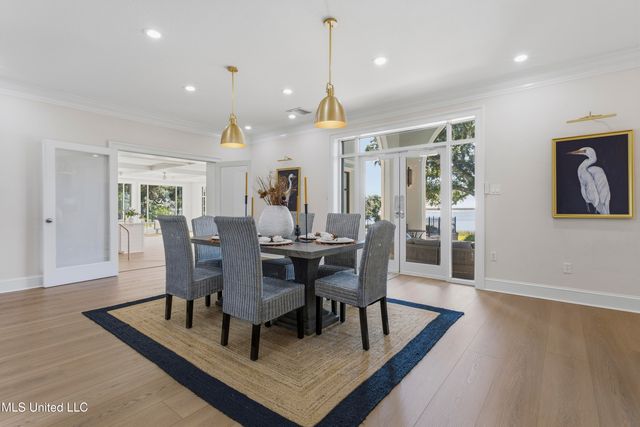 308 Italian Isle Road, Gautier, MS 39553