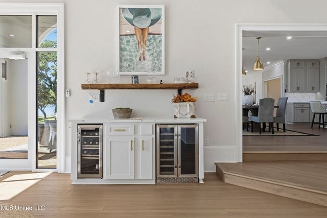 308 Italian Isle Road, Gautier, MS 39553