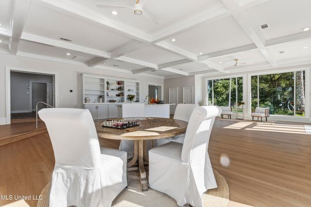 308 Italian Isle Road, Gautier, MS 39553