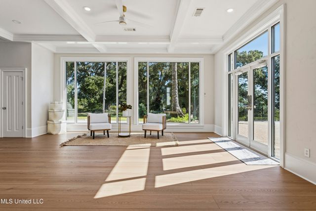 308 Italian Isle Road, Gautier, MS 39553