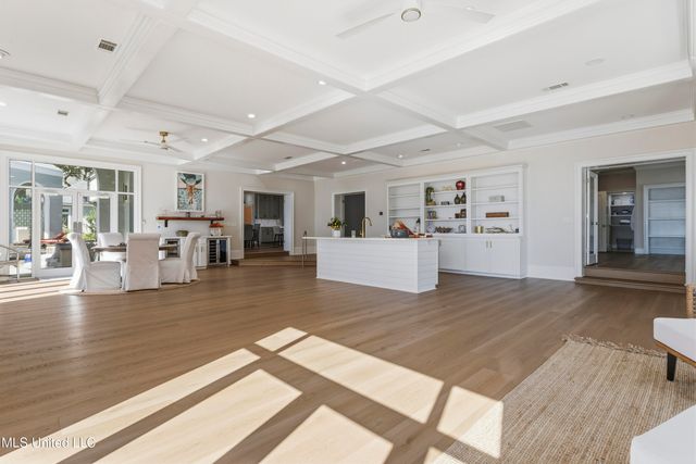 308 Italian Isle Road, Gautier, MS 39553