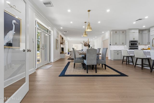 308 Italian Isle Road, Gautier, MS 39553