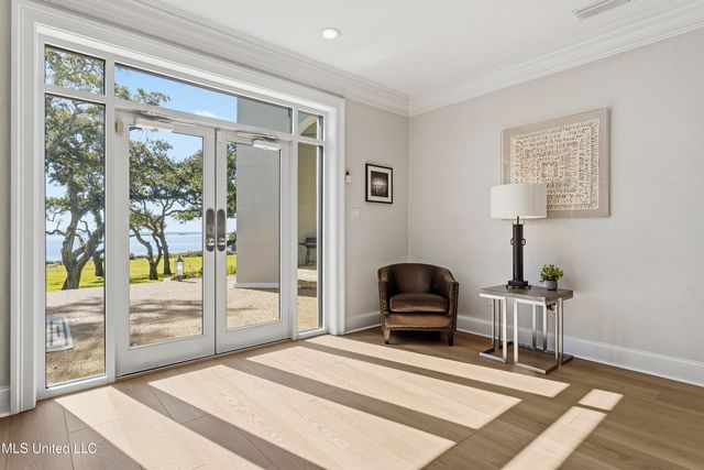 308 Italian Isle Road, Gautier, MS 39553