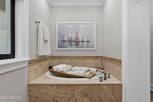 308 Italian Isle Road, Gautier, MS 39553