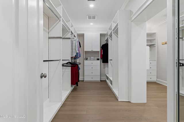 308 Italian Isle Road, Gautier, MS 39553