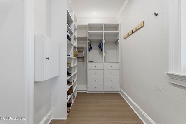 308 Italian Isle Road, Gautier, MS 39553