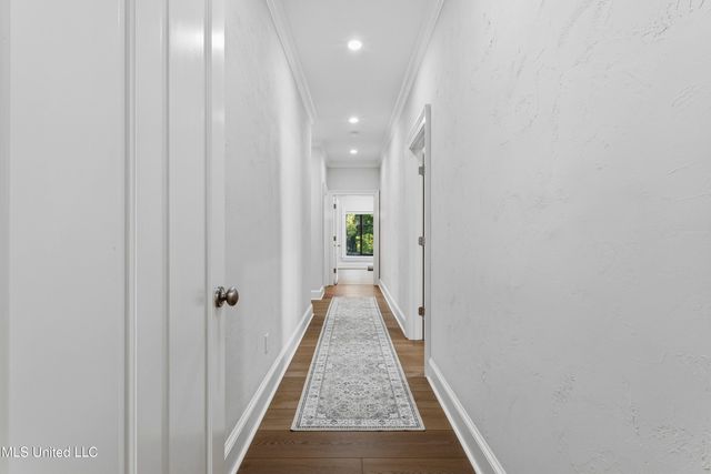 308 Italian Isle Road, Gautier, MS 39553