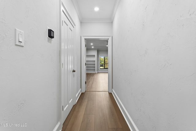 308 Italian Isle Road, Gautier, MS 39553