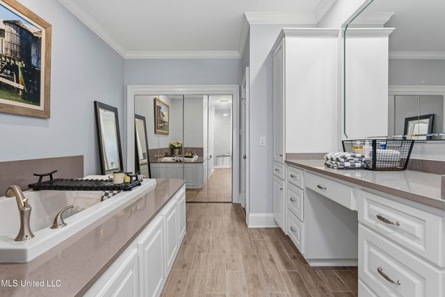 308 Italian Isle Road, Gautier, MS 39553