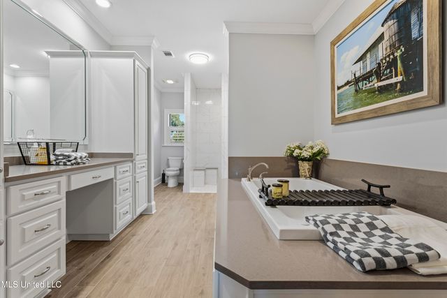 308 Italian Isle Road, Gautier, MS 39553