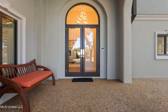 308 Italian Isle Road, Gautier, MS 39553