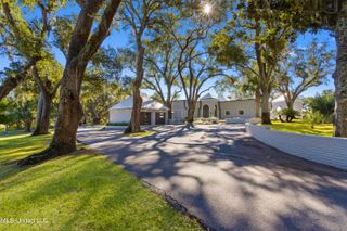 308 Italian Isle Road, Gautier, MS 39553