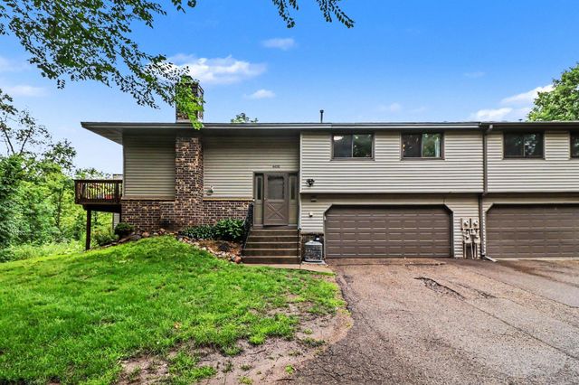 4490 Woodgate Point, Eagan, MN 55122