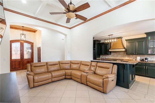 705 Sun Chase Street, San Juan, TX 78589