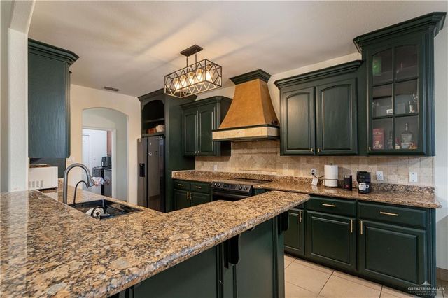 705 Sun Chase Street, San Juan, TX 78589