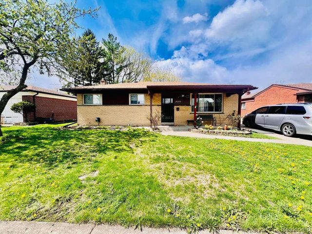 26373 Curie Avenue, Warren, MI 48091