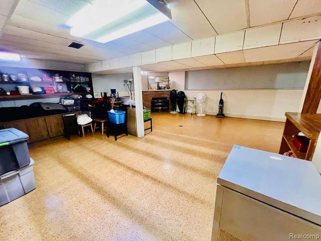 26373 Curie Avenue, Warren, MI 48091