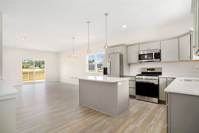 6344 S Bear Den Trail, Muskegon, MI 49444