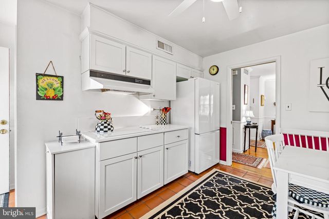 200 PURLINGTON RD, Lutherville Timonium, MD 21093