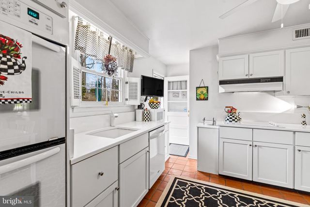 200 PURLINGTON RD, Lutherville Timonium, MD 21093