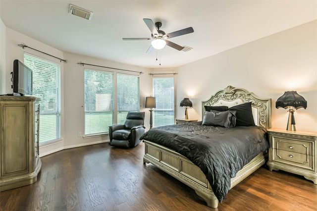 8718 Rolling Rapids Road, Humble, TX 77346