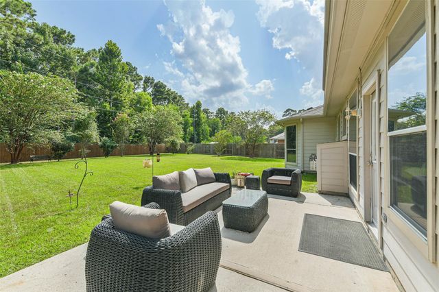8718 Rolling Rapids Road, Humble, TX 77346
